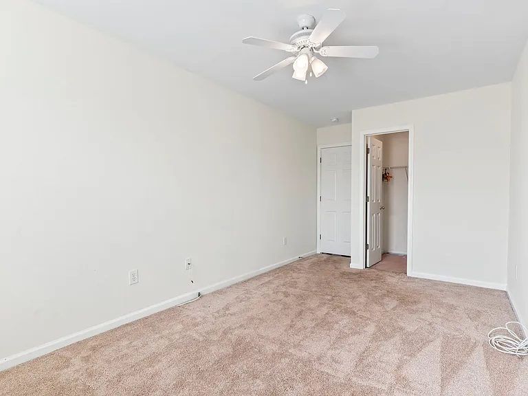 908 Silvercrest Dr — Photo 15