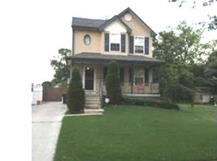 208 Washington Ave, Runnemede, NJ 08078