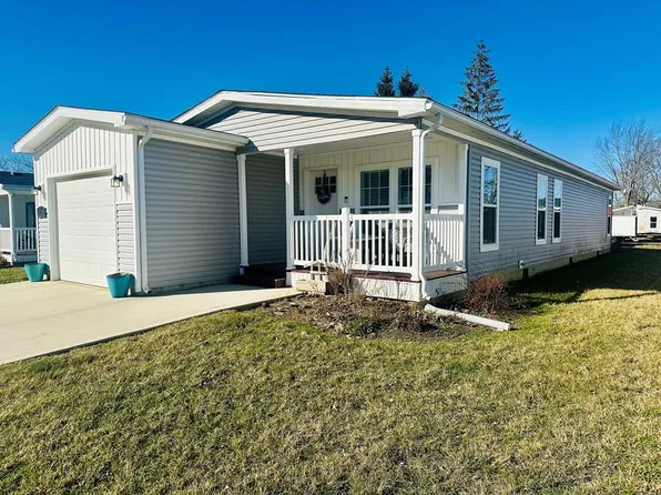 763 County Line Rd #19, Crestline, OH 44827