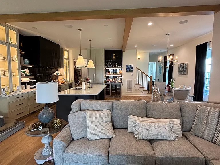 6362B Columbia Ave — Photo 8
