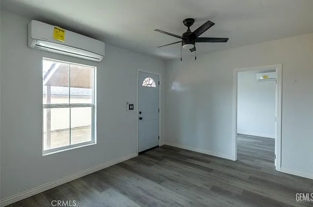 2312 1/2 Arlington St #2312-1/2 — Photo 7