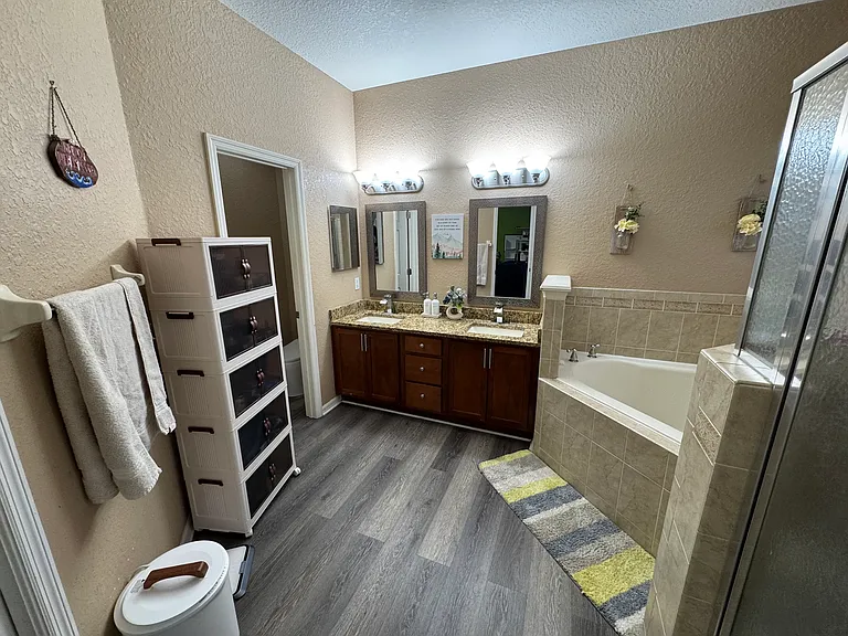 10885 Standing Stone Dr — Photo 16