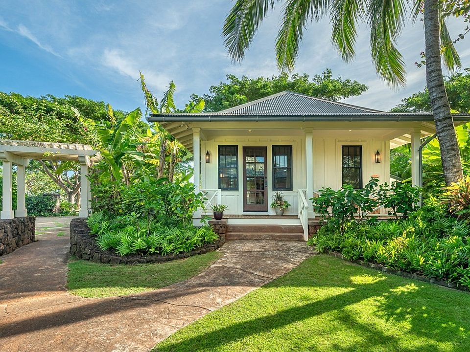 2nd image of 2785 Ke Alaula St #7
