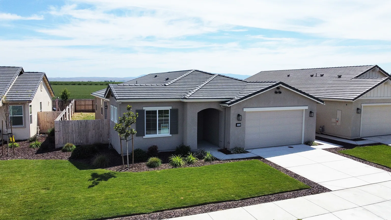 1213 Gypsum Dr photo 1