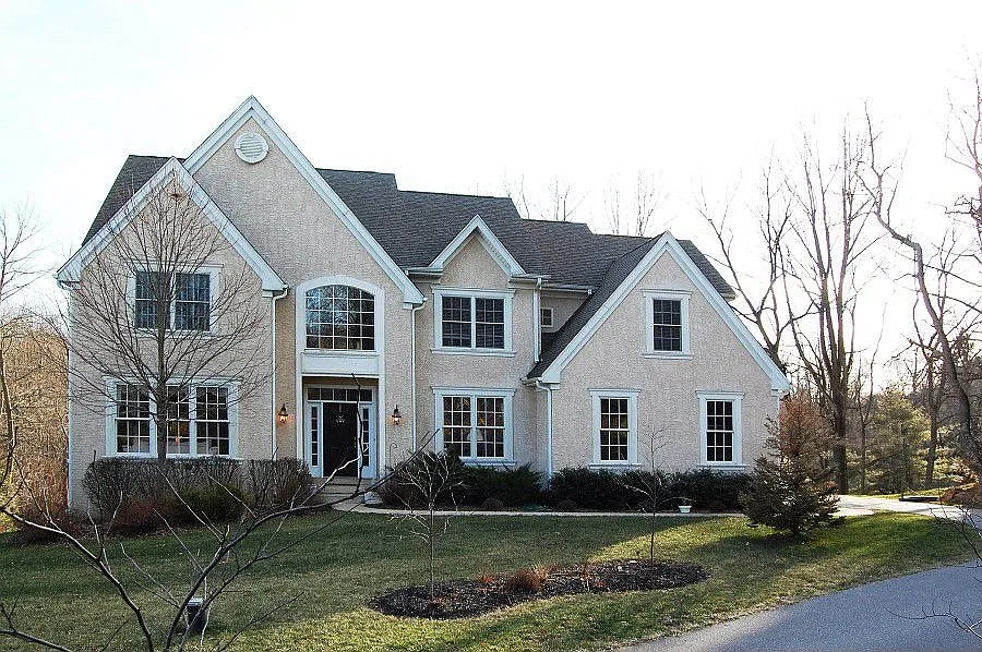 105 Country Center Ln photo 1