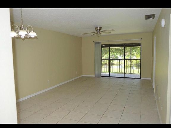 5th image of 2513 S 17th St #2-204