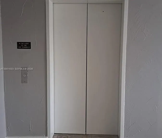230 Lakeview Dr #310 — Photo 12