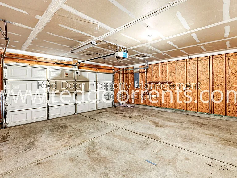1180 Dark Star Ct — Photo 24