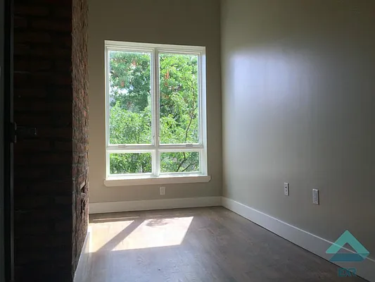 Rented by EXR | media 53