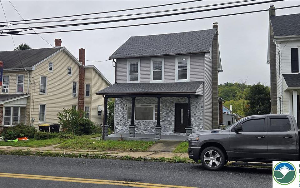 1st image of 4032 Main St