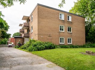 52 Hiawatha St #302, Saint Thomas, ON N5P 2T4