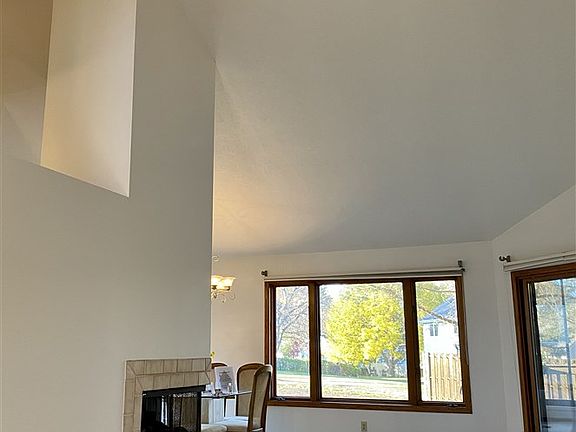 2nd image of 6278 Brynwood Dr #3
