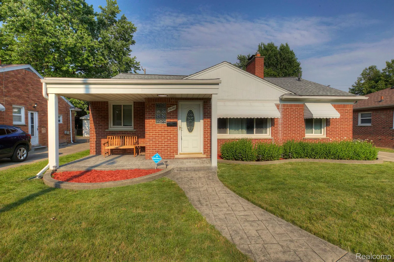 14146 Garfield photo 1