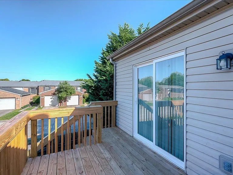 3580 Squires Woods Way — Photo 18