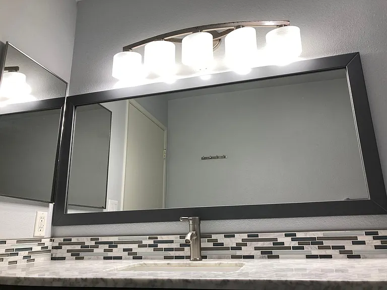 1430 Colby Ave #105 — Photo 14