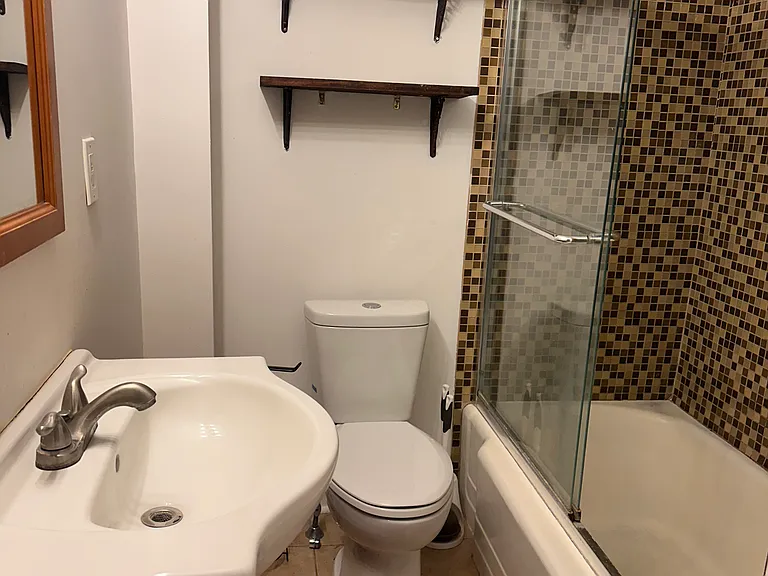 37 N Narberth Ave #2 — Photo 15