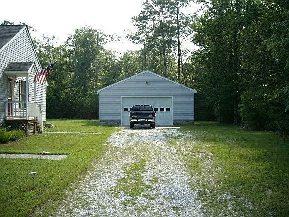 2nd image of 15645 River Bend Trl