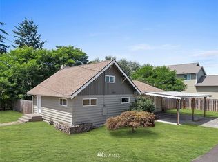 301 Longmire St NW, Yelm, WA 98597
