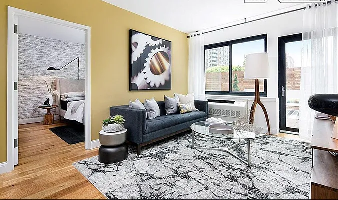 Rented by VRE | media 6