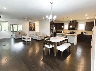 2133 McKenzie Ridge Ln, Apex, NC 27502