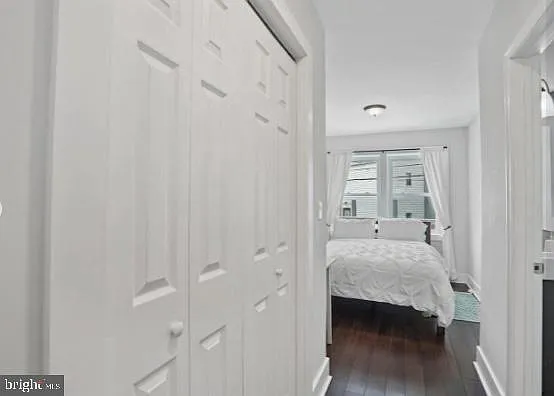 1260 Penn St NE — Photo 10