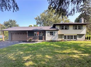 366 Mendon Rd, Pittsford, NY 14534