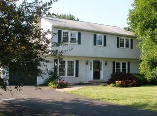 105 Glen Dr, Chalfont, PA