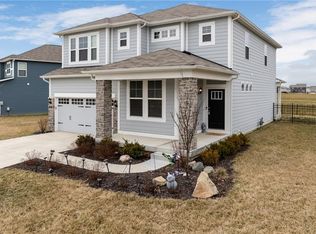 13552 Eastpark Cir E, Fishers, IN 46037