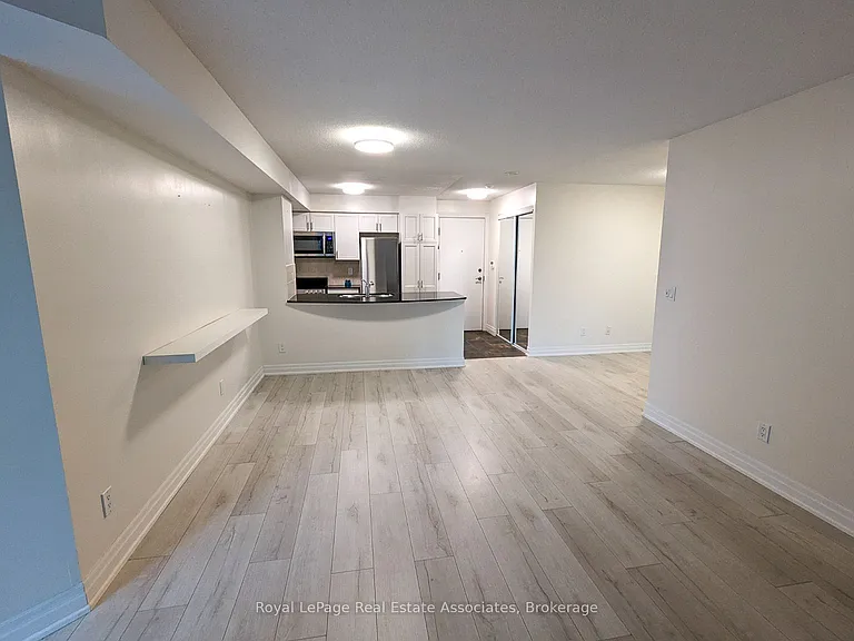 2121 Lake Shore Blvd W #509 — Photo 11