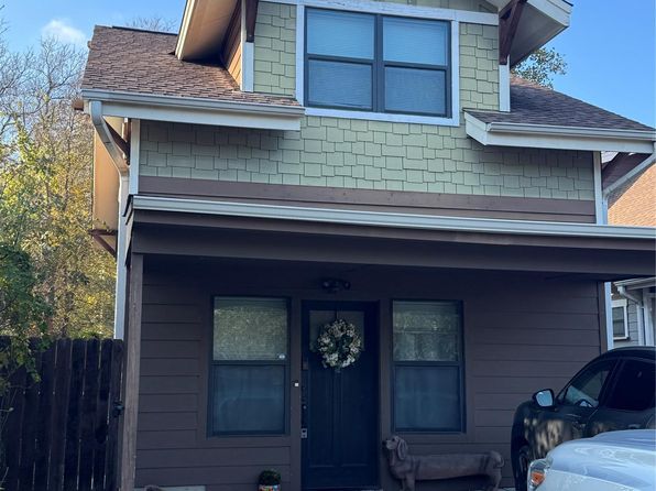 1400 N Cuernavaca Dr UNIT B