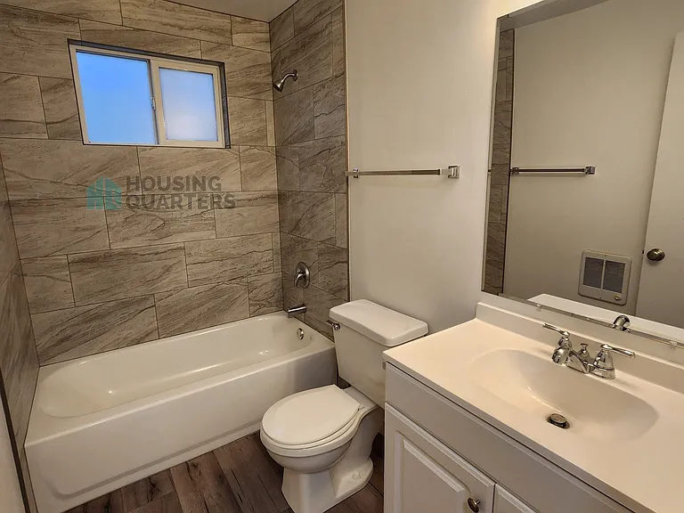 2014 W Broadway Ave #4 — Photo 7