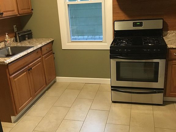 5th image of 43 Claridge Avenue # Fl 2nd