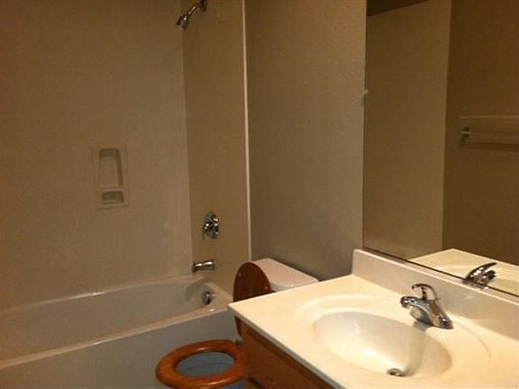 5th image of 9170 Barbaresco Cir