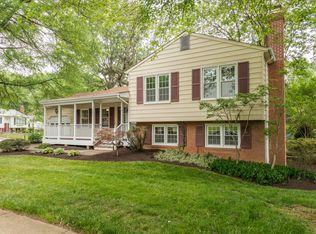 5401 Duxford Pl, Burke, VA 22015