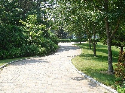 2nd image of 87 McGregor Dr