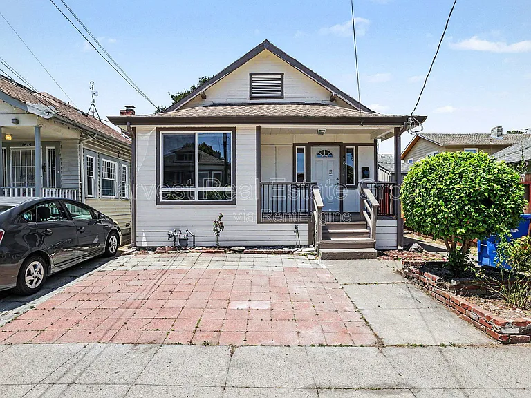 1619 Walnut St #A — Photo 1