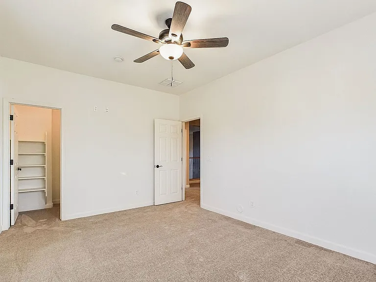 2209 W Red Range Way — Photo 23