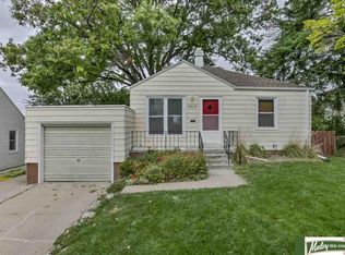 5816 Spring St, Omaha, NE 68106