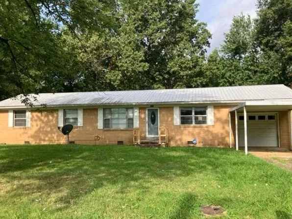 3023 McKellar Cv, Milan, TN 38358