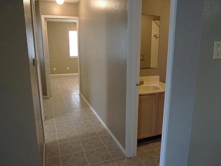 6320 Waddesdon Wood — Photo 12