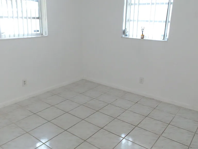 9459 SW 51st Ct — Photo 22