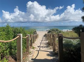 930 Osceola Dr, Boca Raton, FL