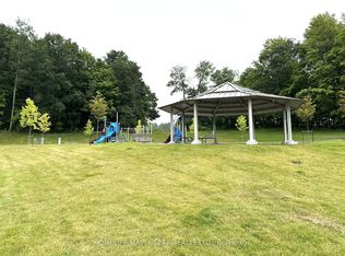 54 Bearberry Rd, Springwater, ON L9X2E1