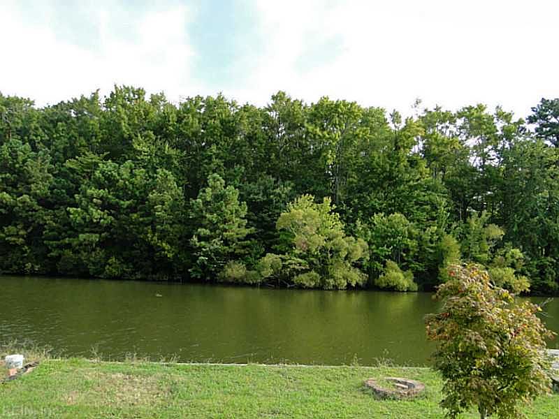 2nd image of 560 Summer Lake Ln