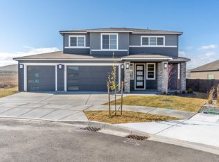 5098 Smitty Dr, Richland, WA 99352