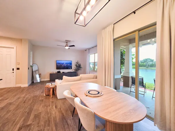 855 Marina Del Ray Lane #1, West Palm Beach, FL 33401