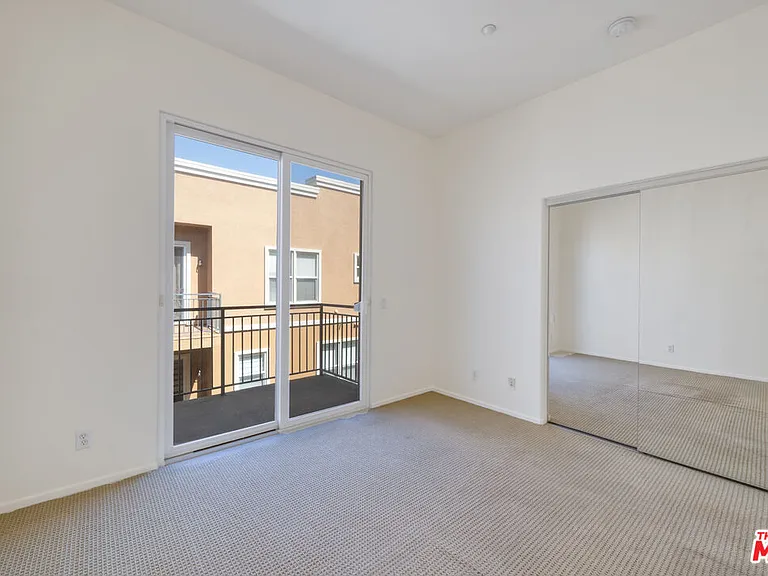 1133 Jewett Dr — Photo 17