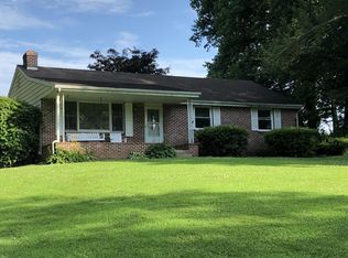 396 Mill St, Fawn Grove, PA 17321