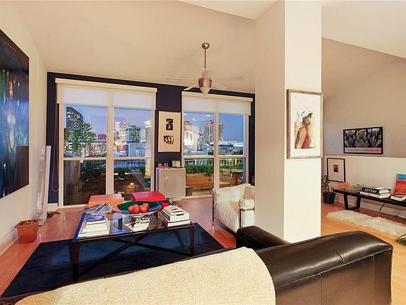 3rd image of 920 Poeyfarre St #Penthouse 6