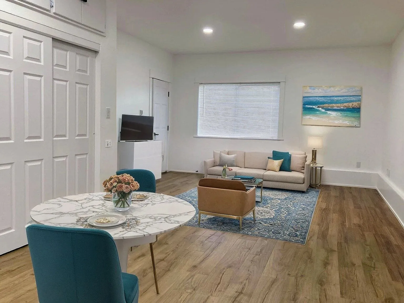 Studio, 1.0 bath, 550 sqft, $920 — Photo 1